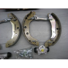 KIT DE FREIN ARRIERE NISSAN KUBISTAR MPV RENAULT KANGOO  - EPA30