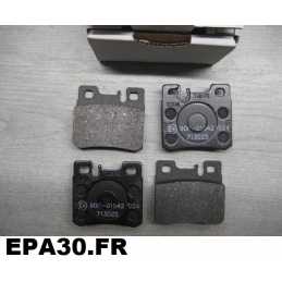 PLAQUETTES DE FREIN MERCEDES 300 320 400 500 classe E W210 - EPA30