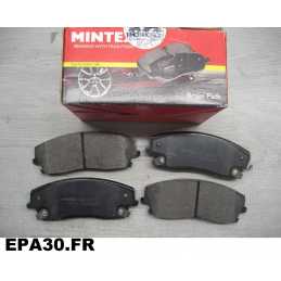JEU DE 4 PLAQUETTES DE FREIN AVANT CHRYSLER 300C 300C TOURING DODGE CHARGER - EPA30