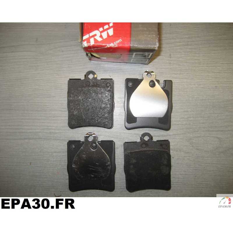JEU DE 4 PLAQUETTES DE FREIN ARRIERE MERCEDES Classe E C SL CLK SLK CLC - EPA30