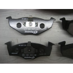 PLAQUETTES DE FREIN AV CORDOBA 1 2 IBIZA 2 TOLEDO 1 GOLF 3 POLO 3 VENTO - EPA30