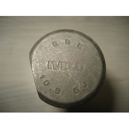 BOULON DE ROUE IVECO EUROTECH EUROSTAR MY WAY DOMINO HDH EURORIDER  - EPA30