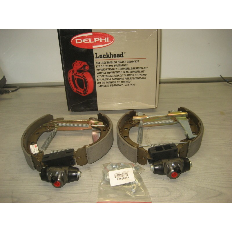 KIT DE FREIN ARRIERE AUDI 80 90  - EPA30