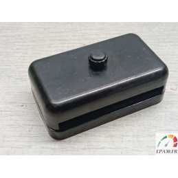 BOITIER PORTE FUSIBLES NEUF...