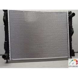 01093109 RADIATEUR...