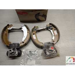 KP982 KIT DE FREIN ARRIERE...