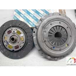 5888476* KIT EMBRAYAGE...
