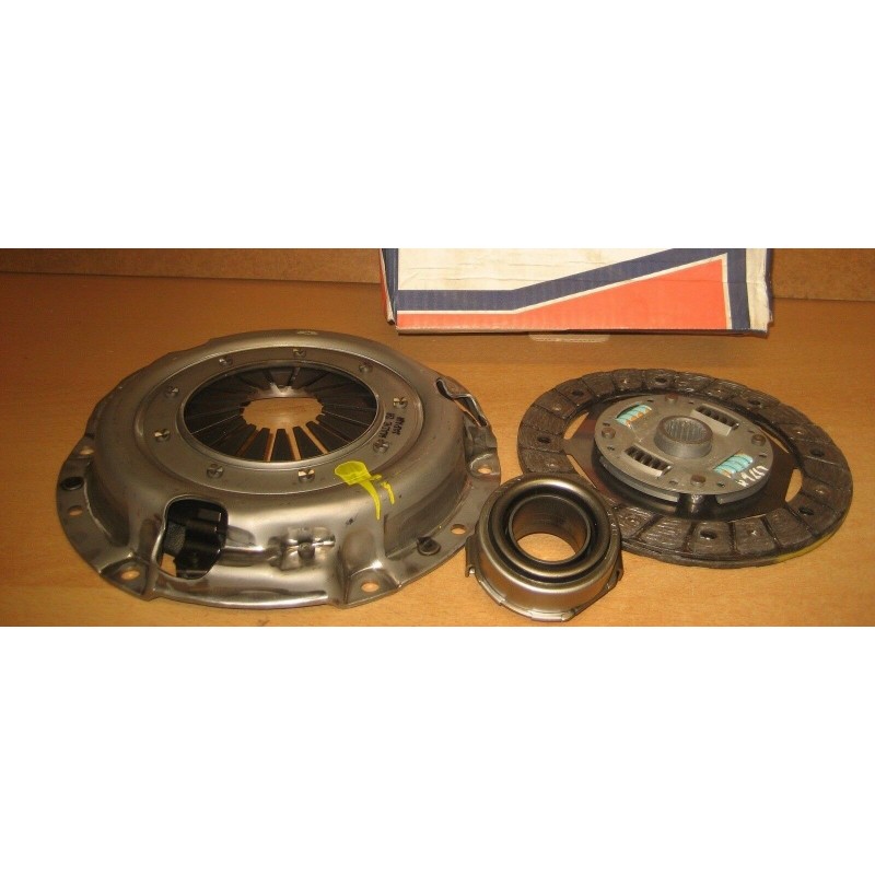 KIT EMBRAYAGE MAZDA 323 SERIE 1 2 & 3 - EPA30
