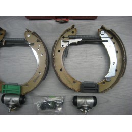 KIT DE FREIN ARRIERE PEUGEOT 405  - EPA30